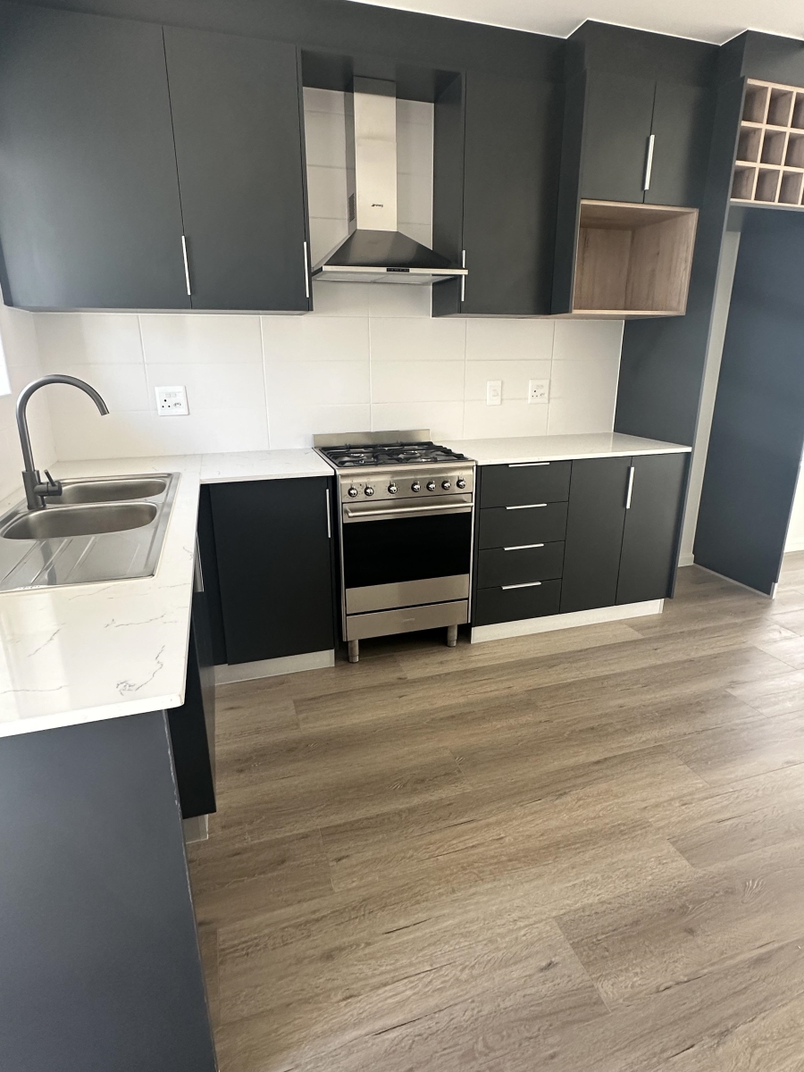 To Let 2 Bedroom Property for Rent in Paarl South Western Cape